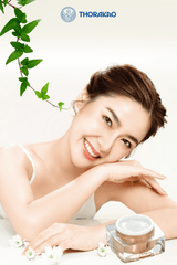 Kem dưỡng da Ốc sên Đêm Thorakao 30g